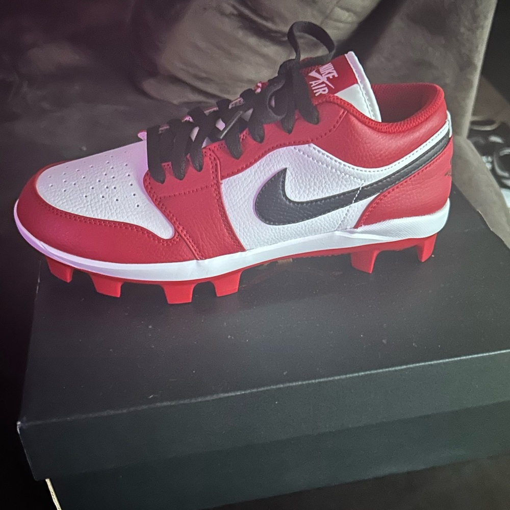 Men’s Jordan 1 Cleat